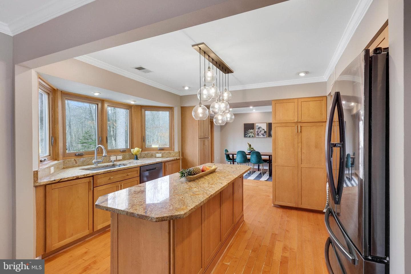 214 Lake Drive photo 15