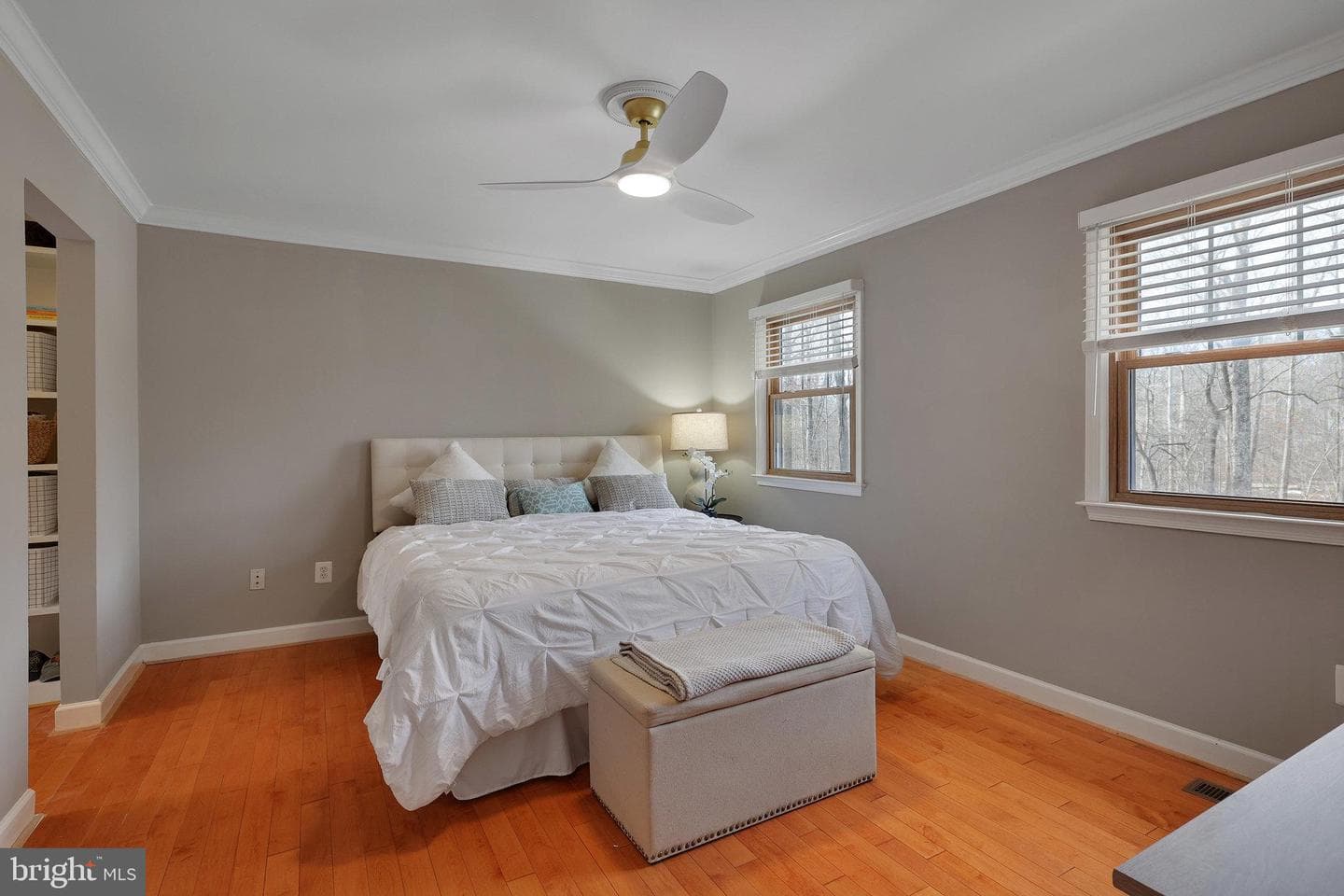 214 Lake Drive photo 25