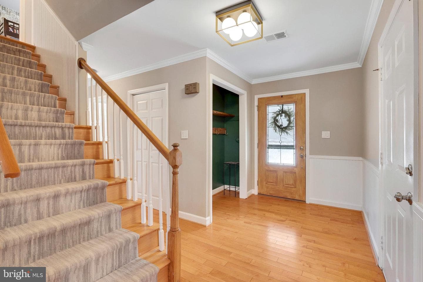 214 Lake Drive photo 3