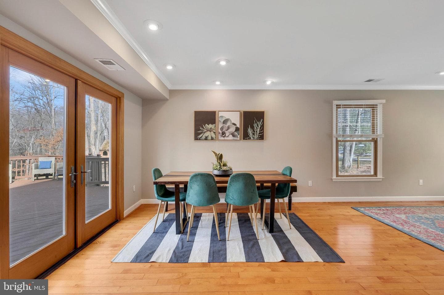 214 Lake Drive photo 8