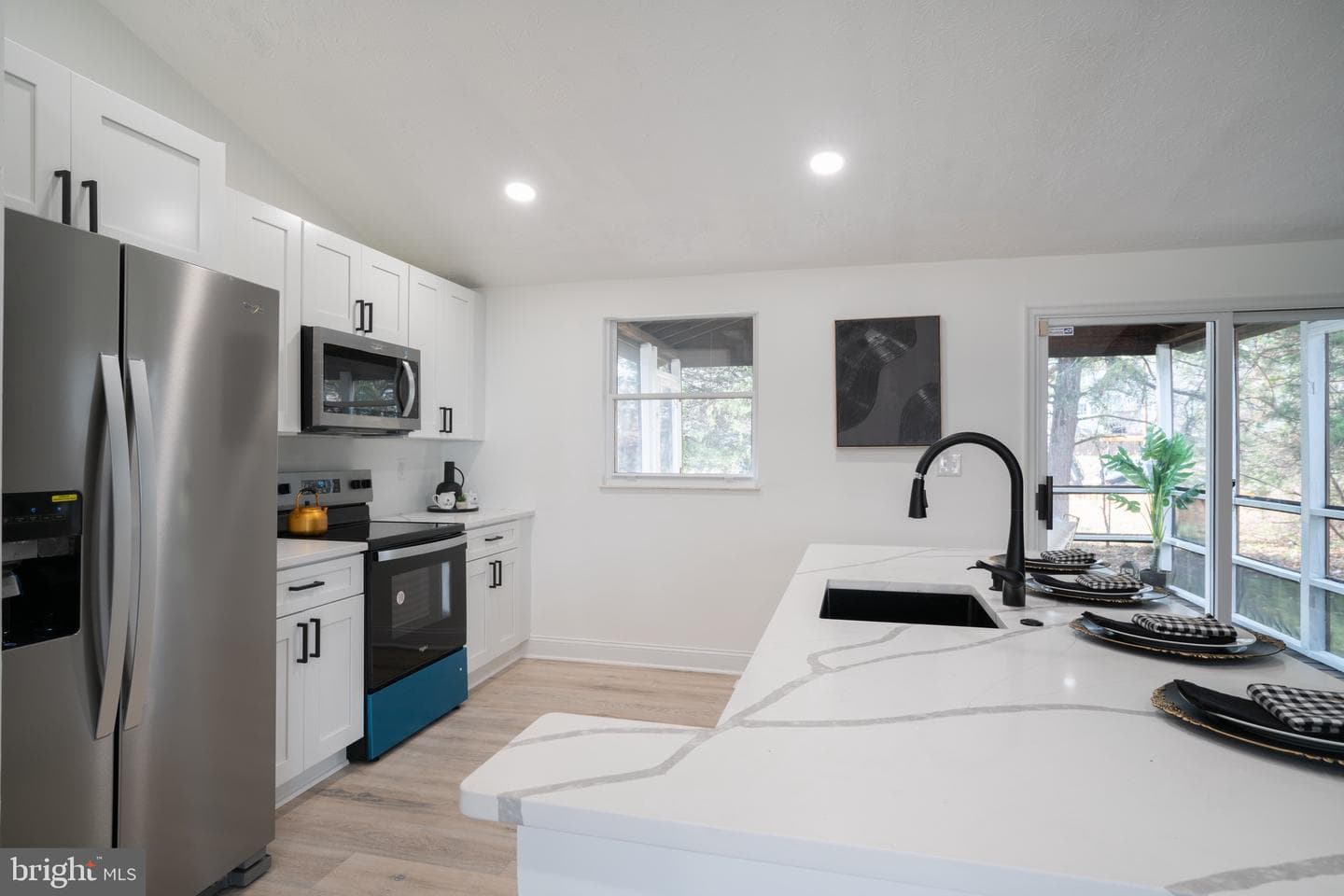 22220 Stablehouse photo 17