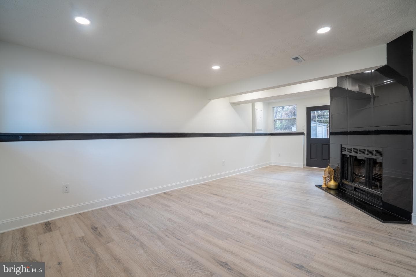 22220 Stablehouse photo 24