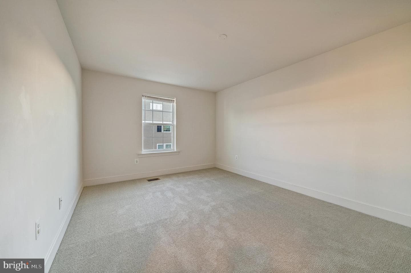 44027 Etna Terrace photo 25