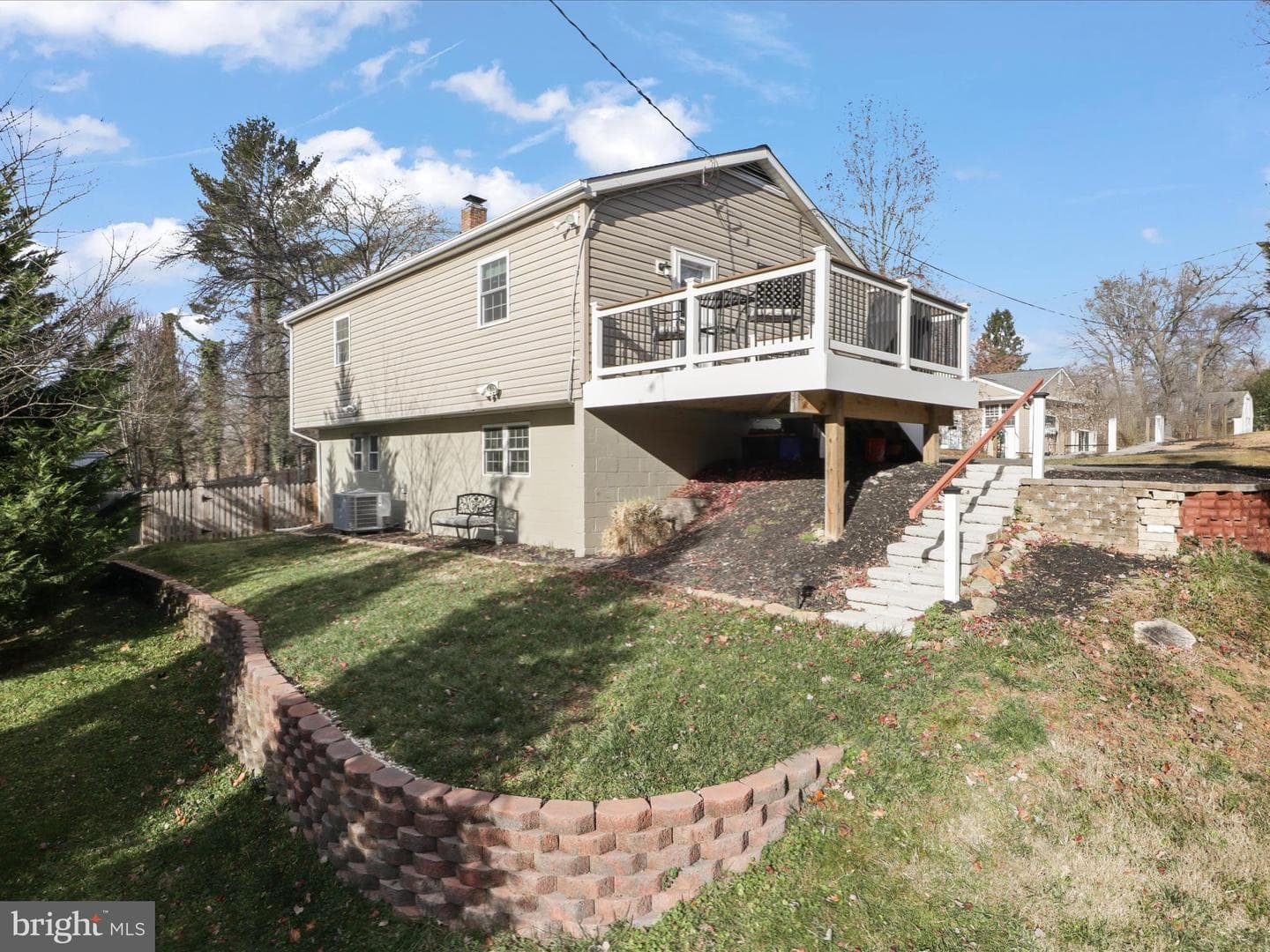 903 Blue Ridge Avenue photo 30