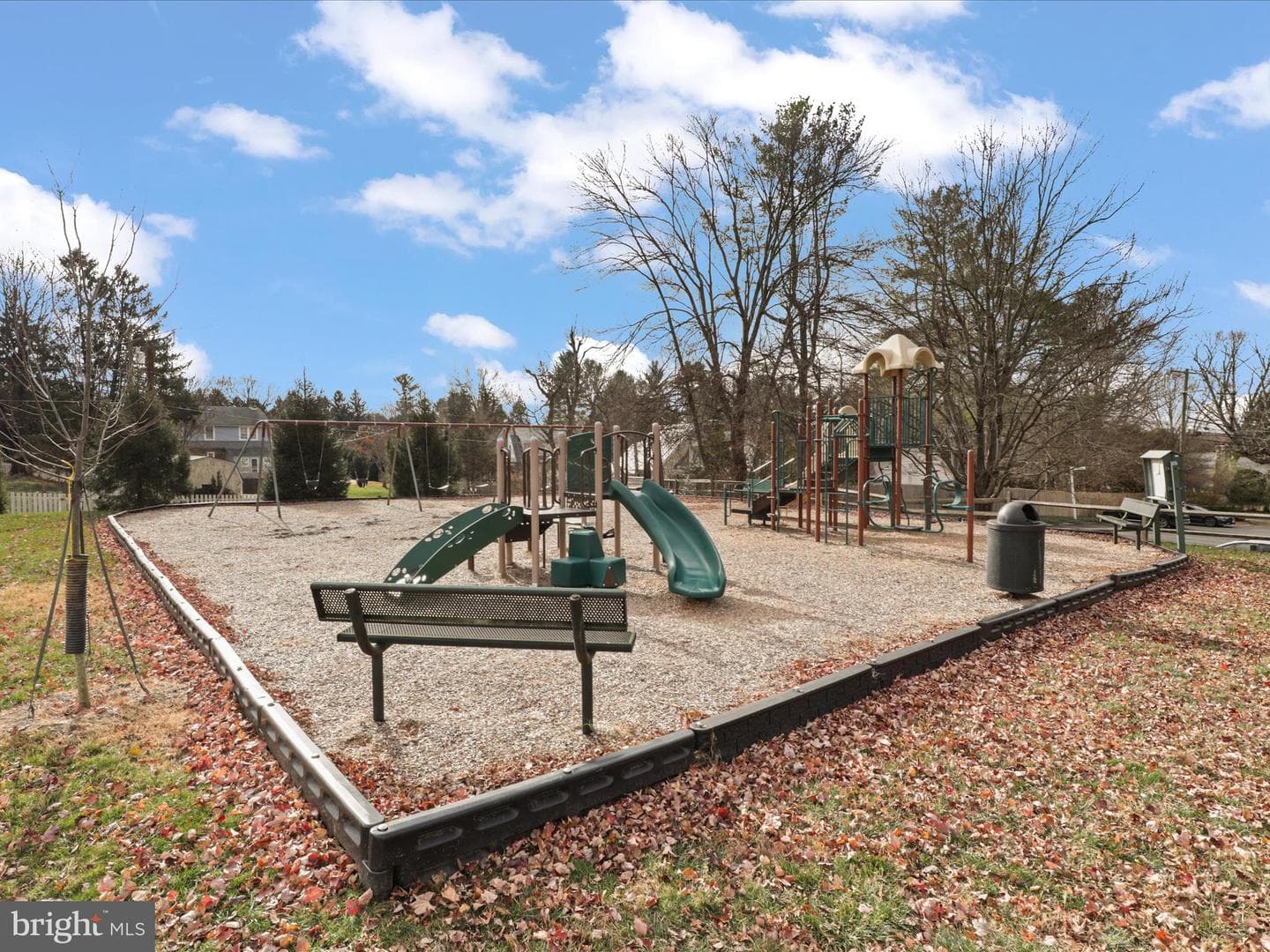903 Blue Ridge Avenue photo 33