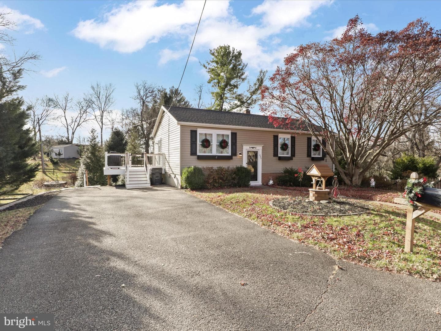 903 Blue Ridge Avenue photo 4