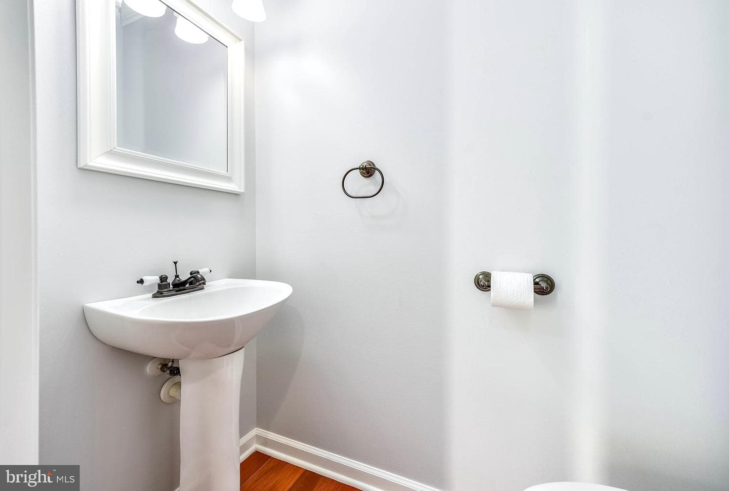 20419 Doncaster Terrace photo 7