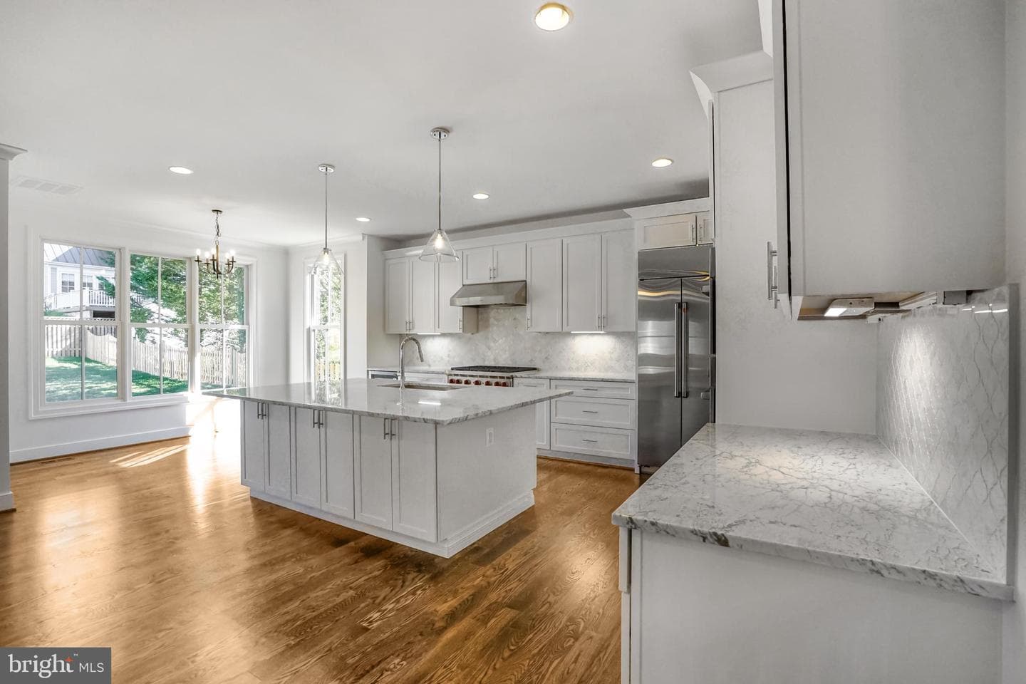 602 Martin Avenue photo 11