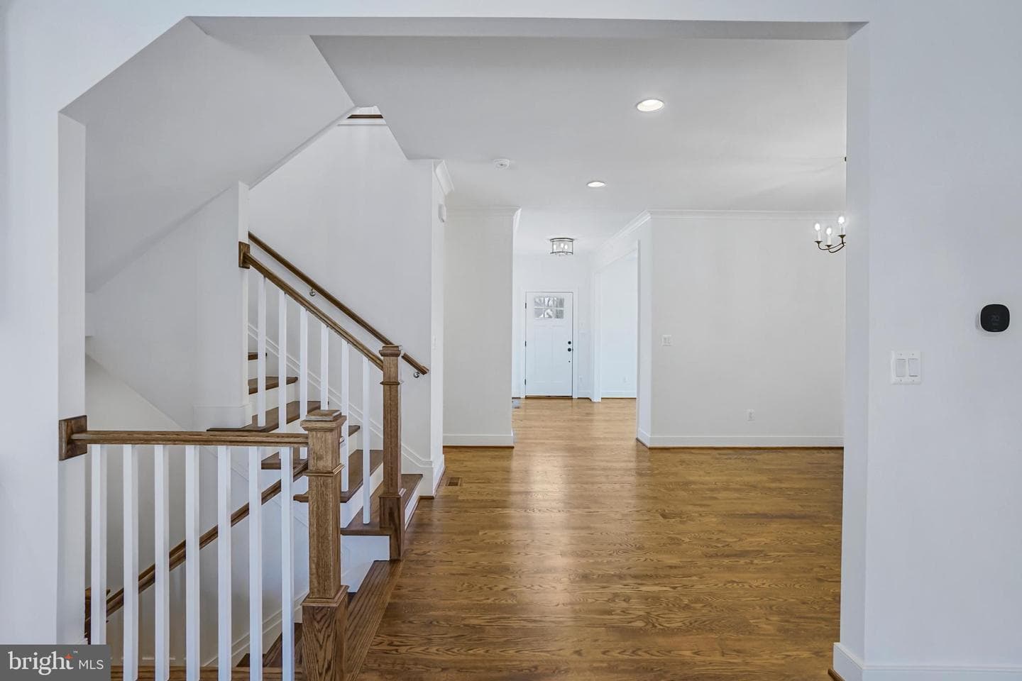 602 Martin Avenue photo 17