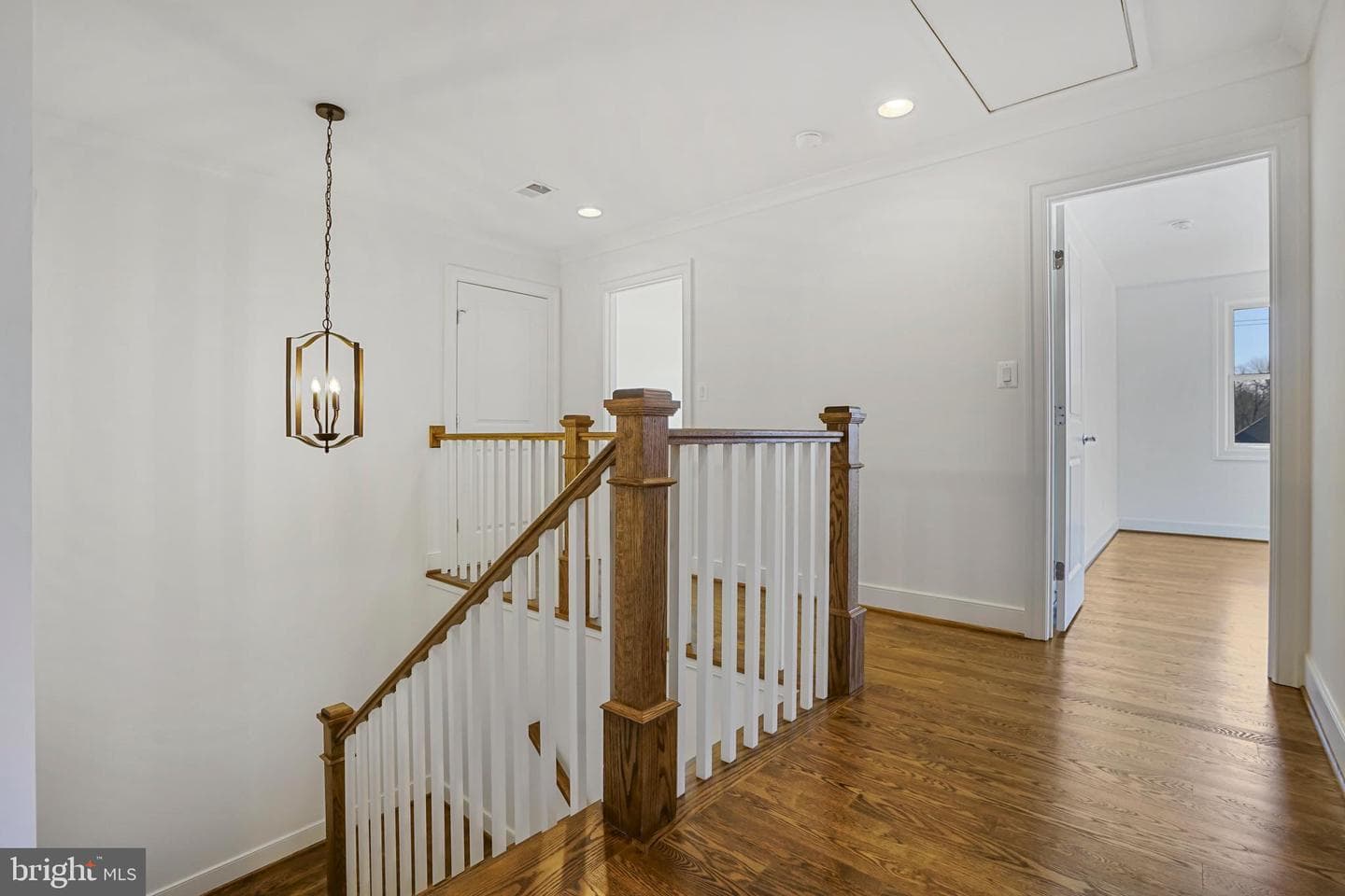 602 Martin Avenue photo 27