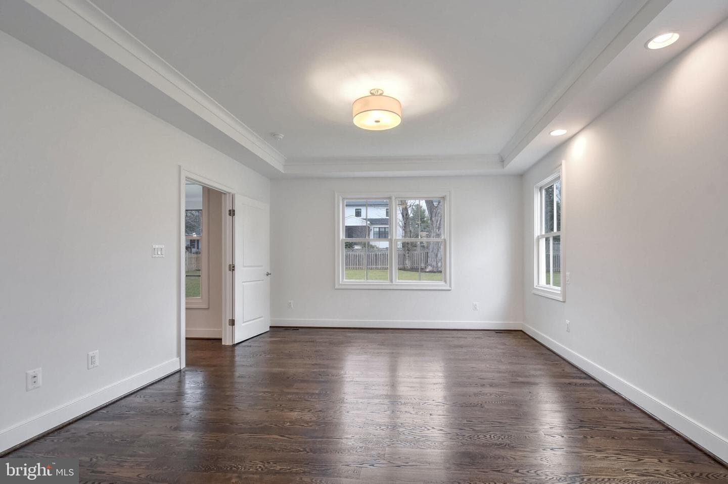 604 Martin Avenue photo 19