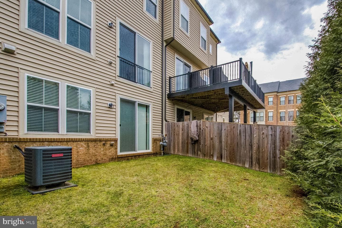 42304 Rockrimmon Terrace photo 13