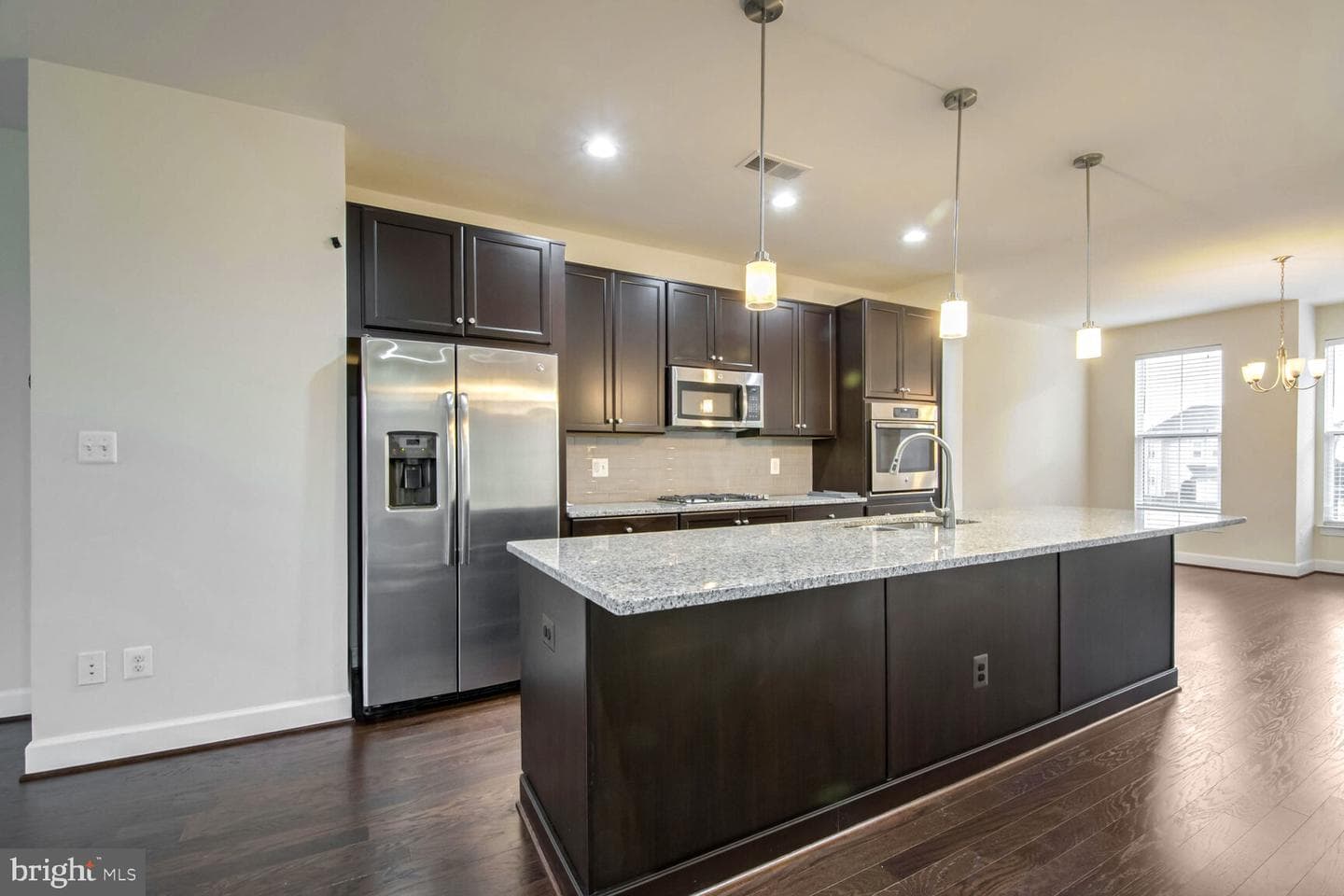 42304 Rockrimmon Terrace photo 5