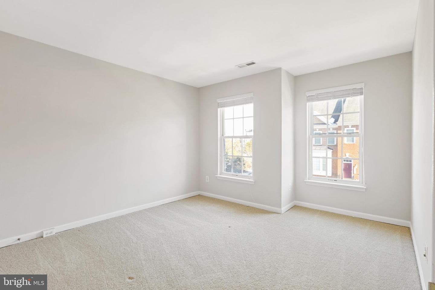 21840 Ladyslipper Square photo 31