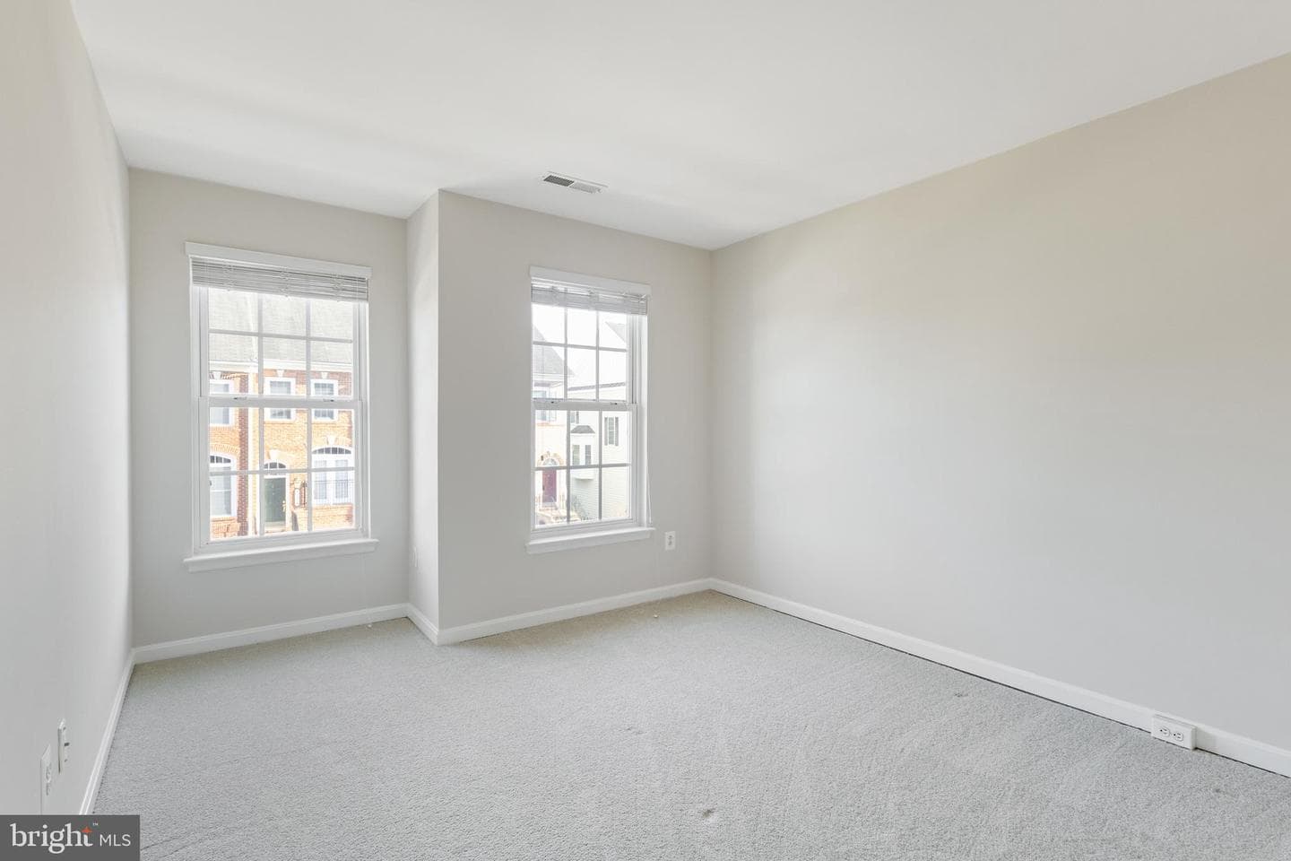 21840 Ladyslipper Square photo 34