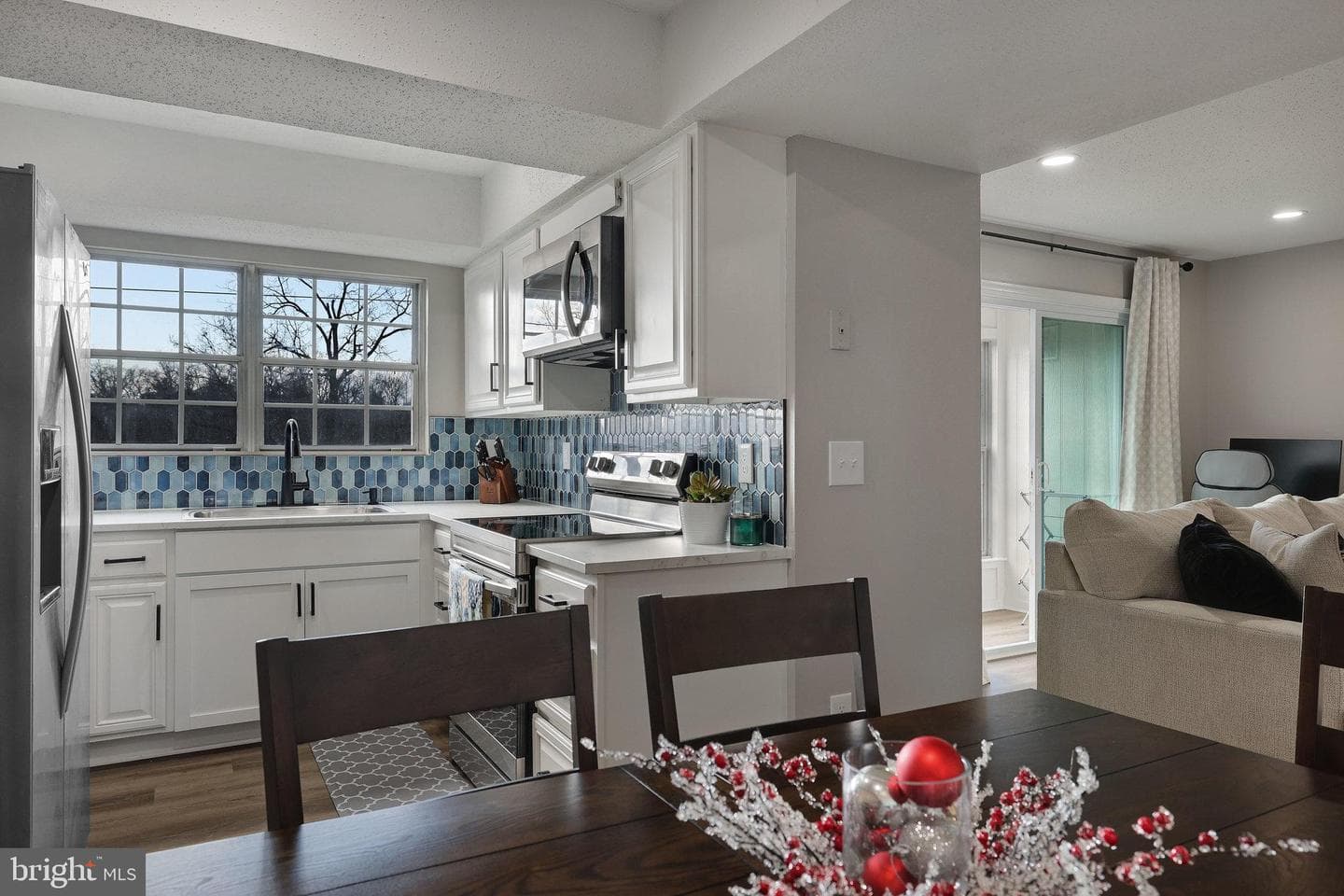 125 Fort Evans Road SE #c photo 16