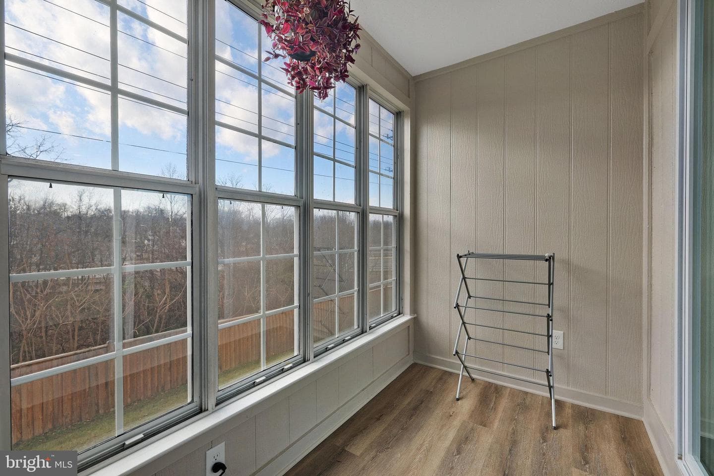 125 Fort Evans Road SE #c photo 21
