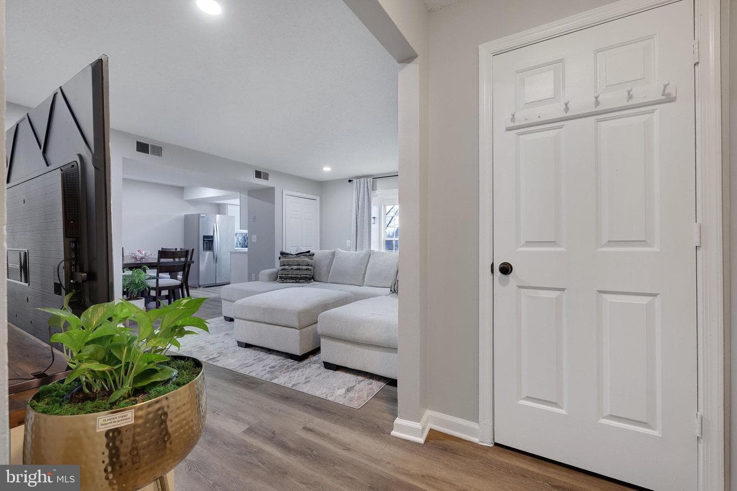 125 Fort Evans Road SE #c photo 29