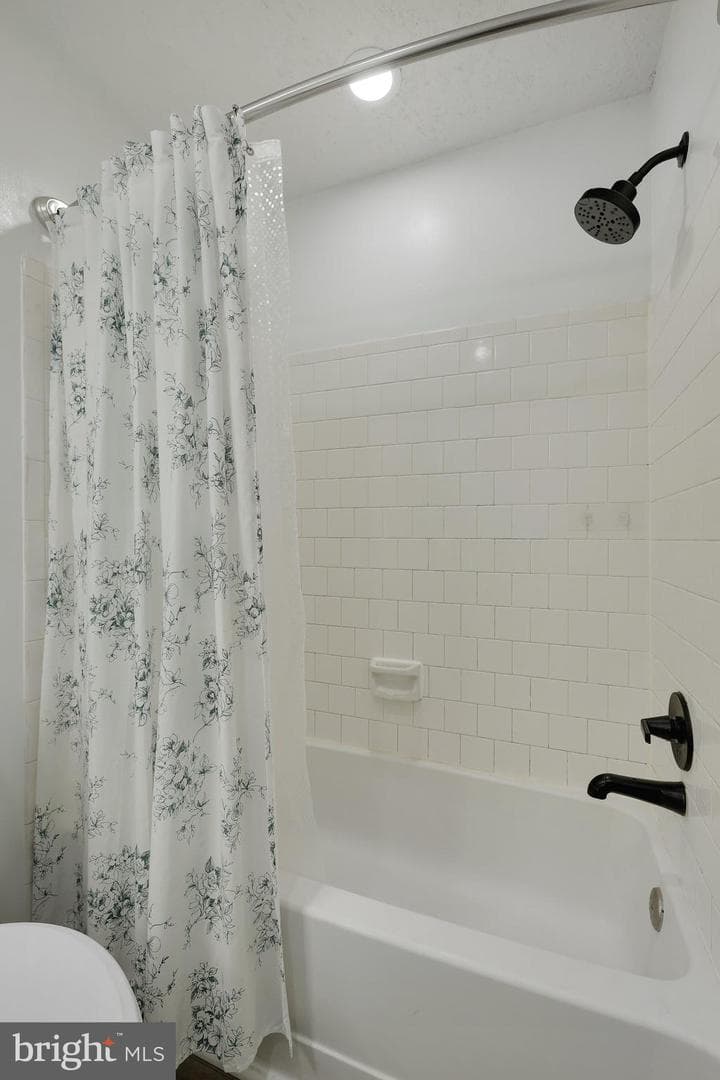 125 Fort Evans Road SE #c photo 35