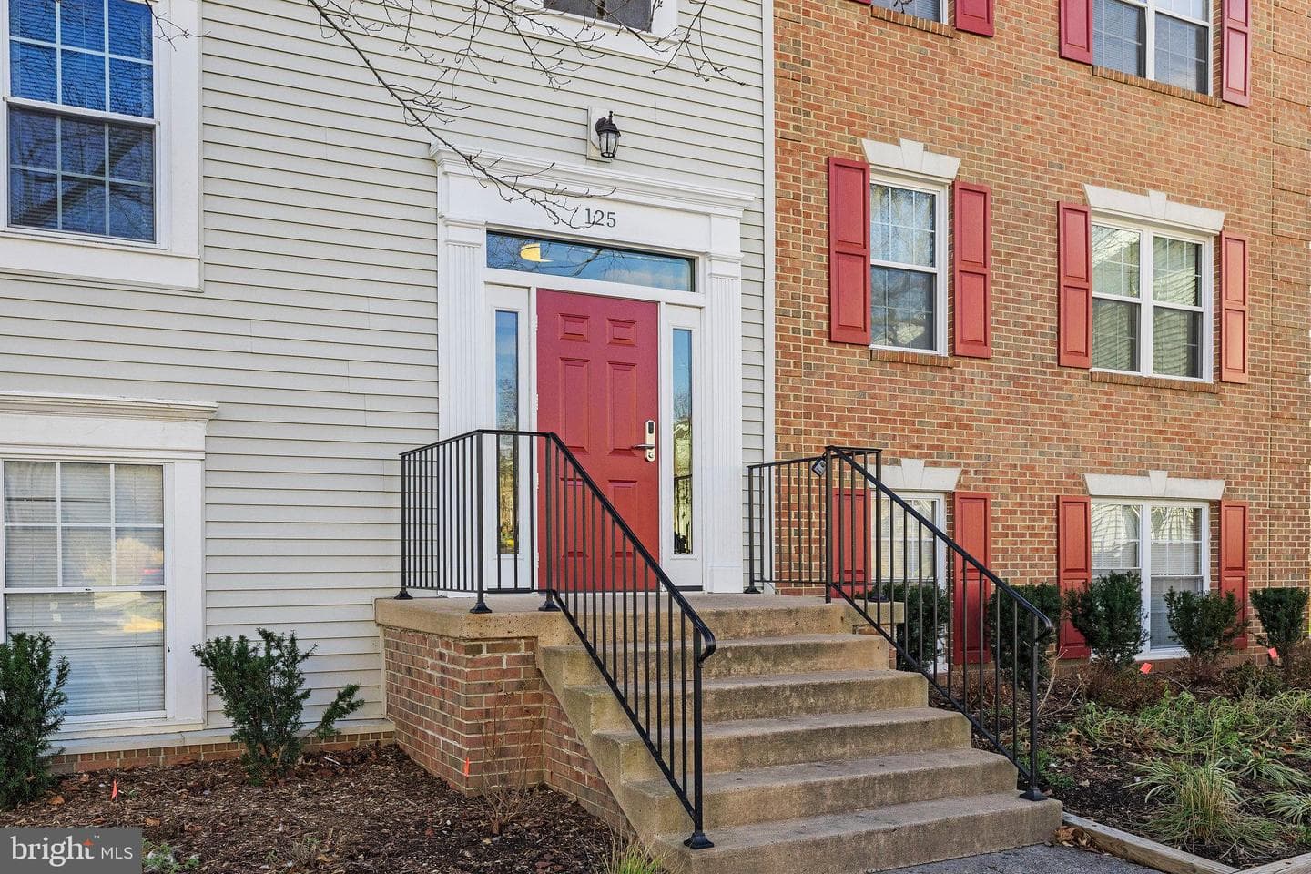 125 Fort Evans Road SE #c photo 4