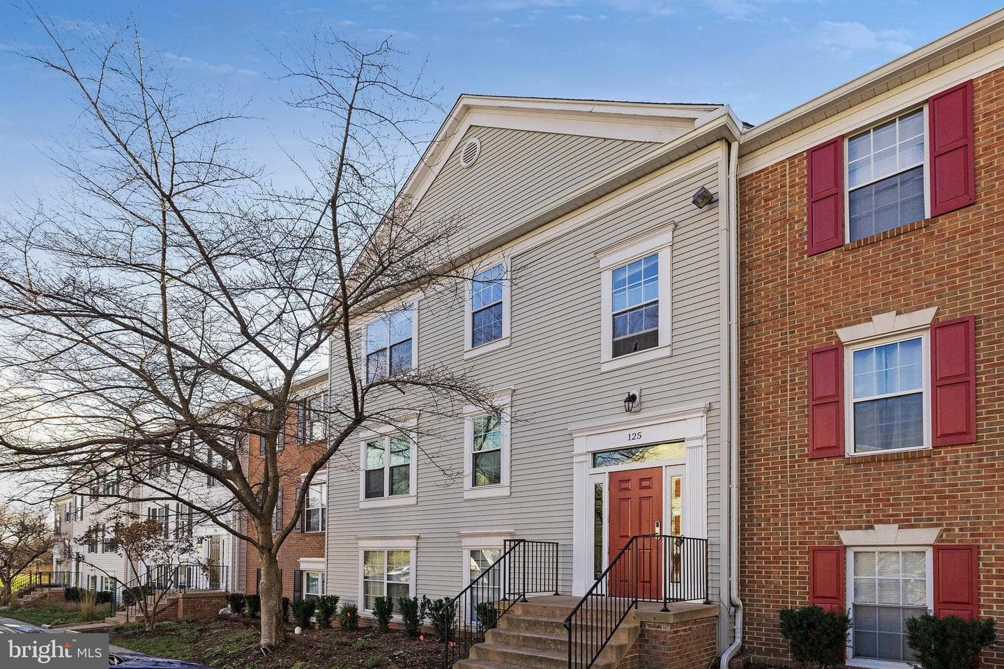125 Fort Evans Road SE #c photo 6