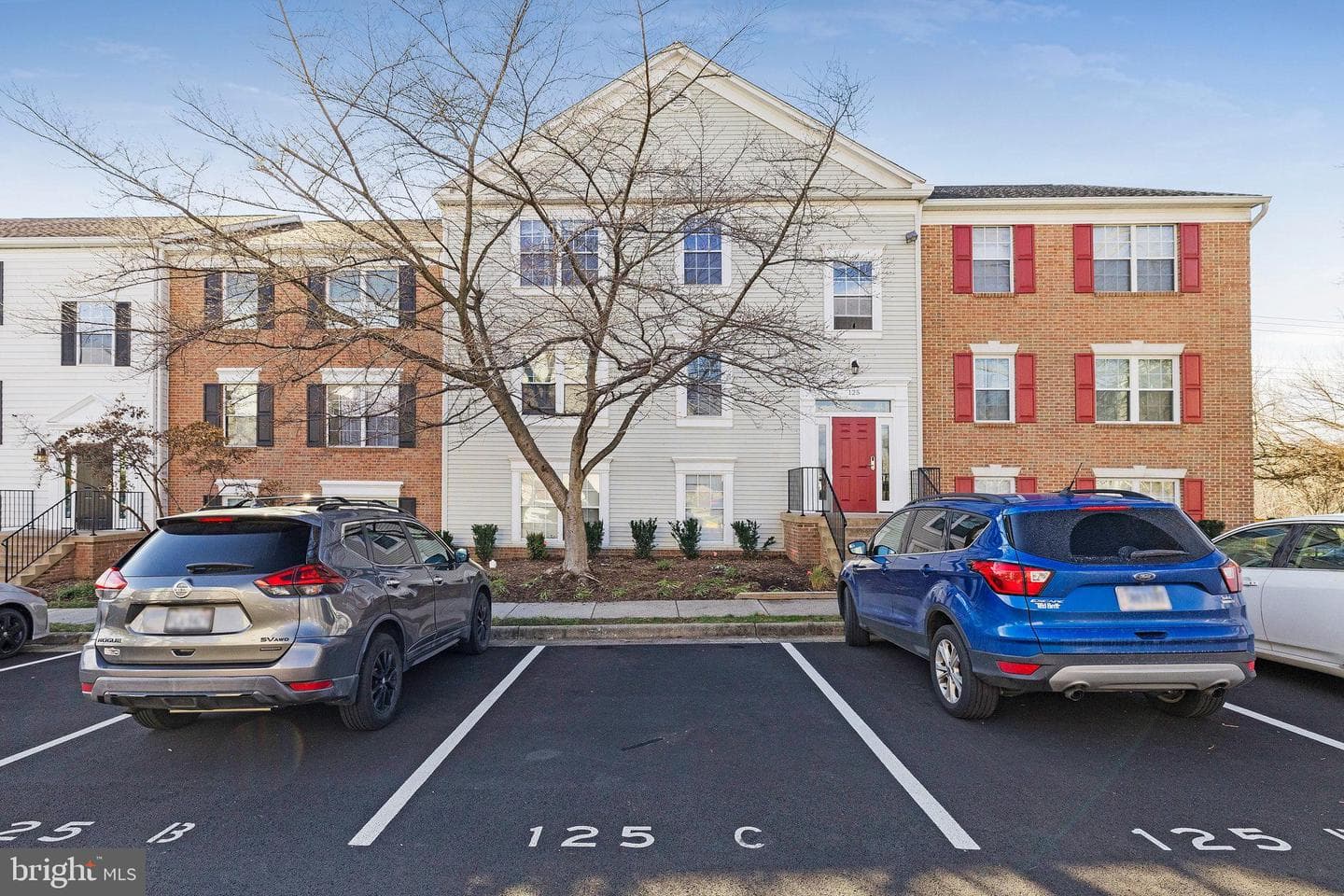 125 Fort Evans Road SE #c photo 8
