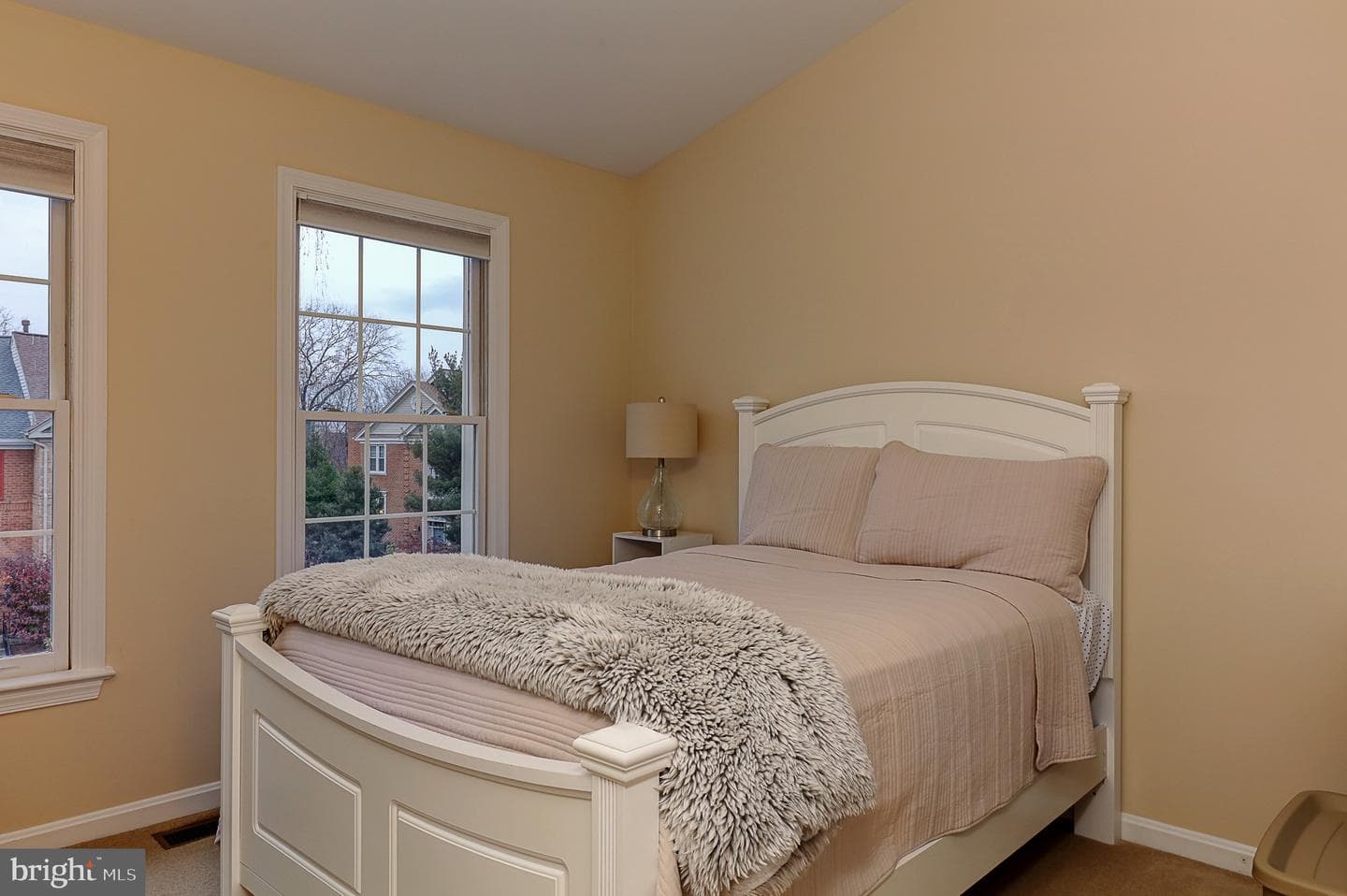 20948 Sandstone Square photo 16
