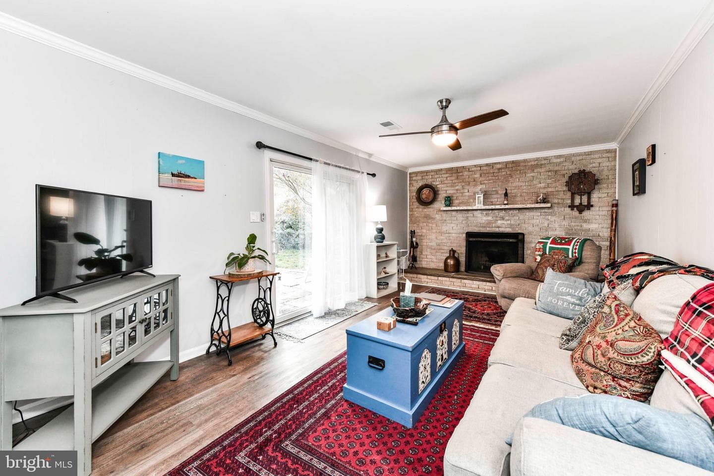 139 Governors Drive SW photo 14