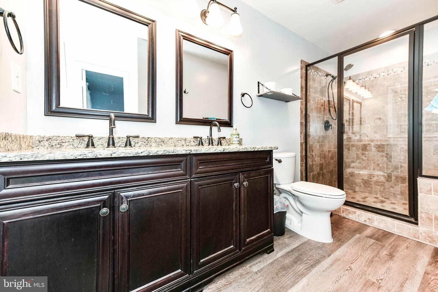 139 Governors Drive SW photo 25