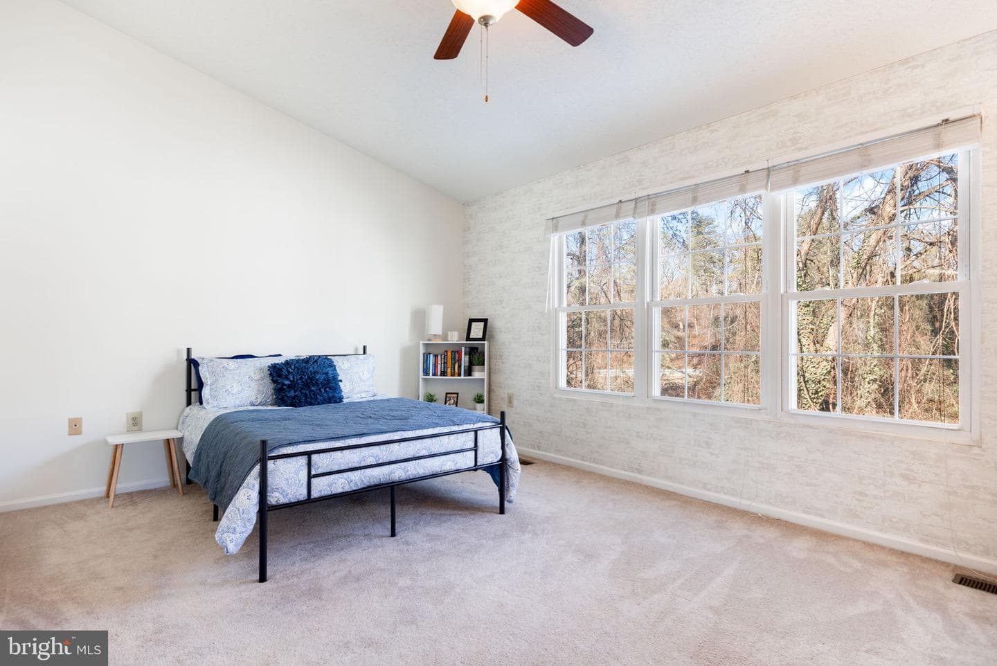 485 Foxridge Drive SW photo 35