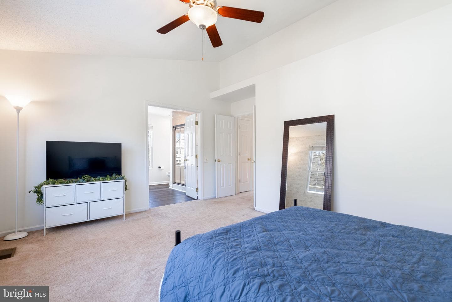 485 Foxridge Drive SW photo 36