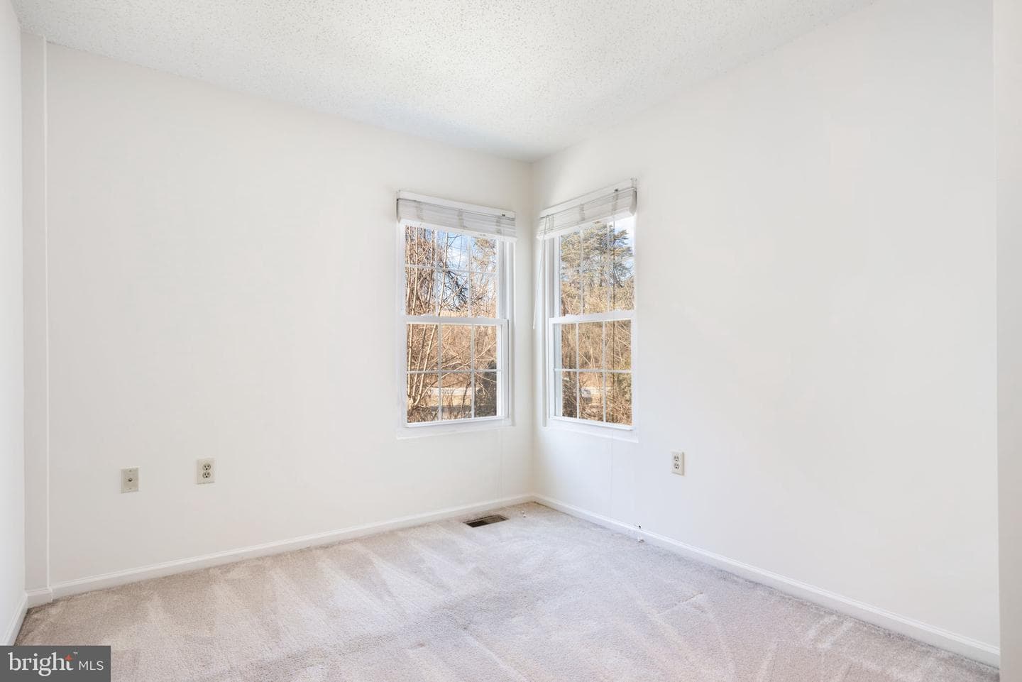 485 Foxridge Drive SW photo 48