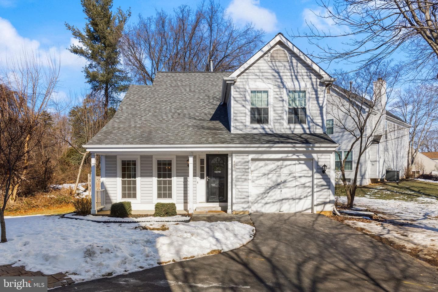 485 Foxridge Drive SW photo 7