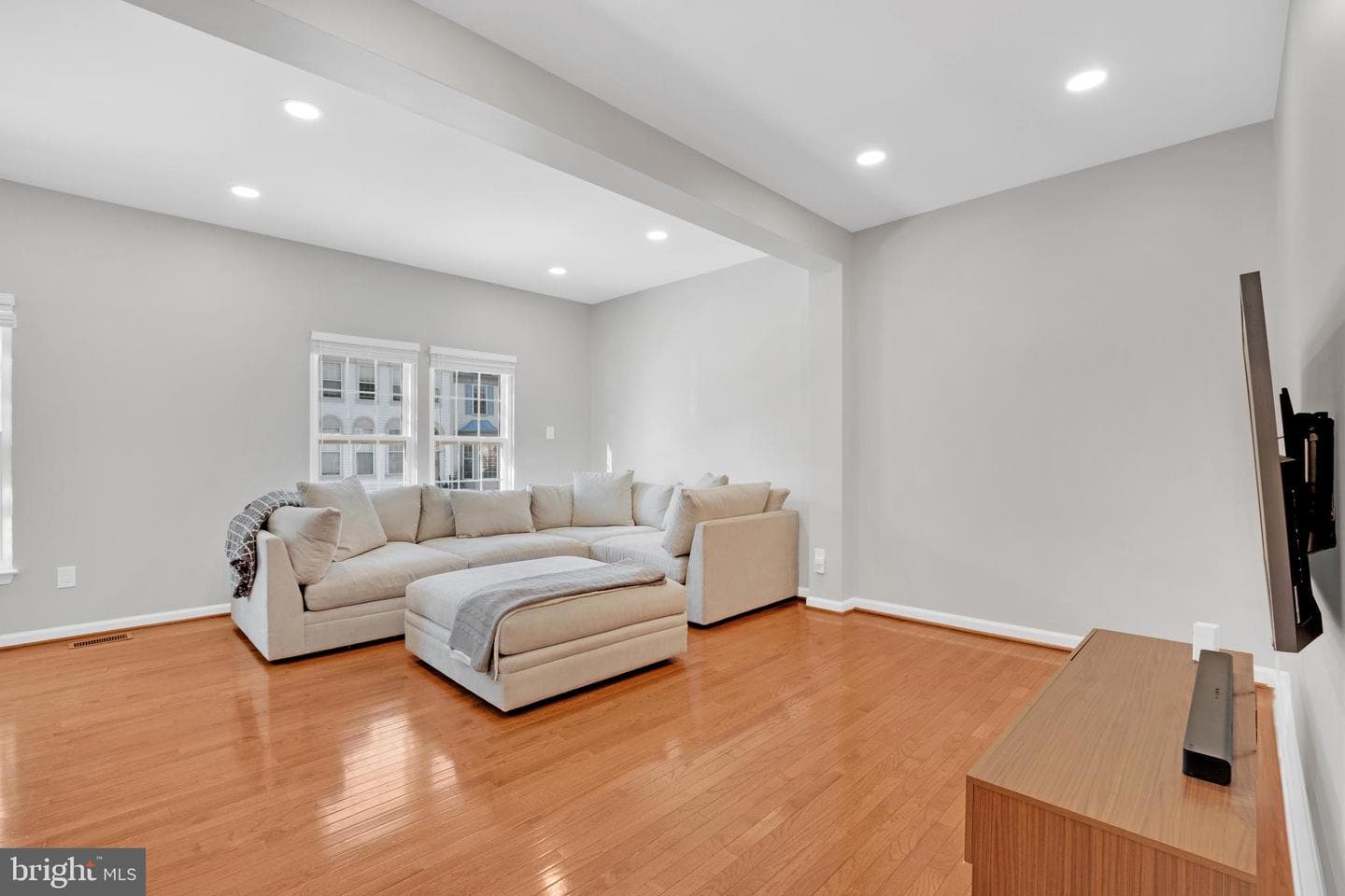 47575 Sharpskin Island Square photo 17