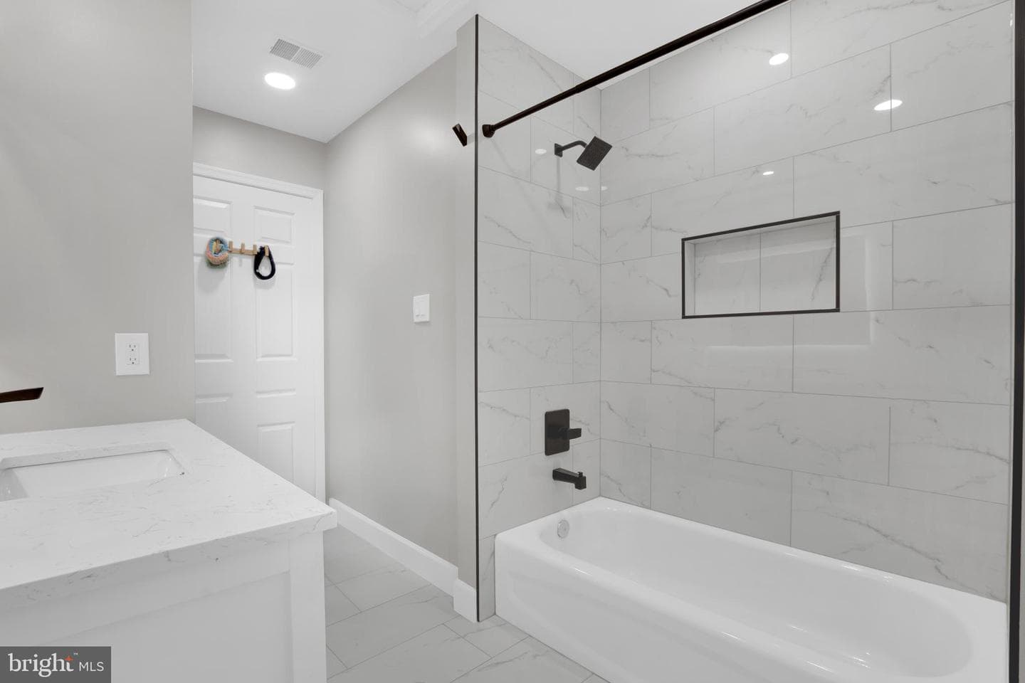 47575 Sharpskin Island Square photo 35