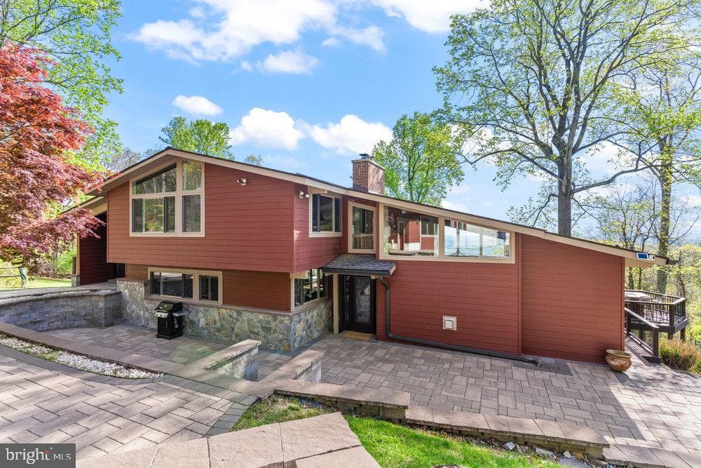 19690 Forest Hill Lane photo 1