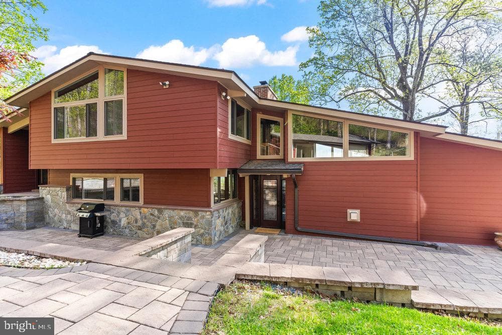 19690 Forest Hill Lane photo 4