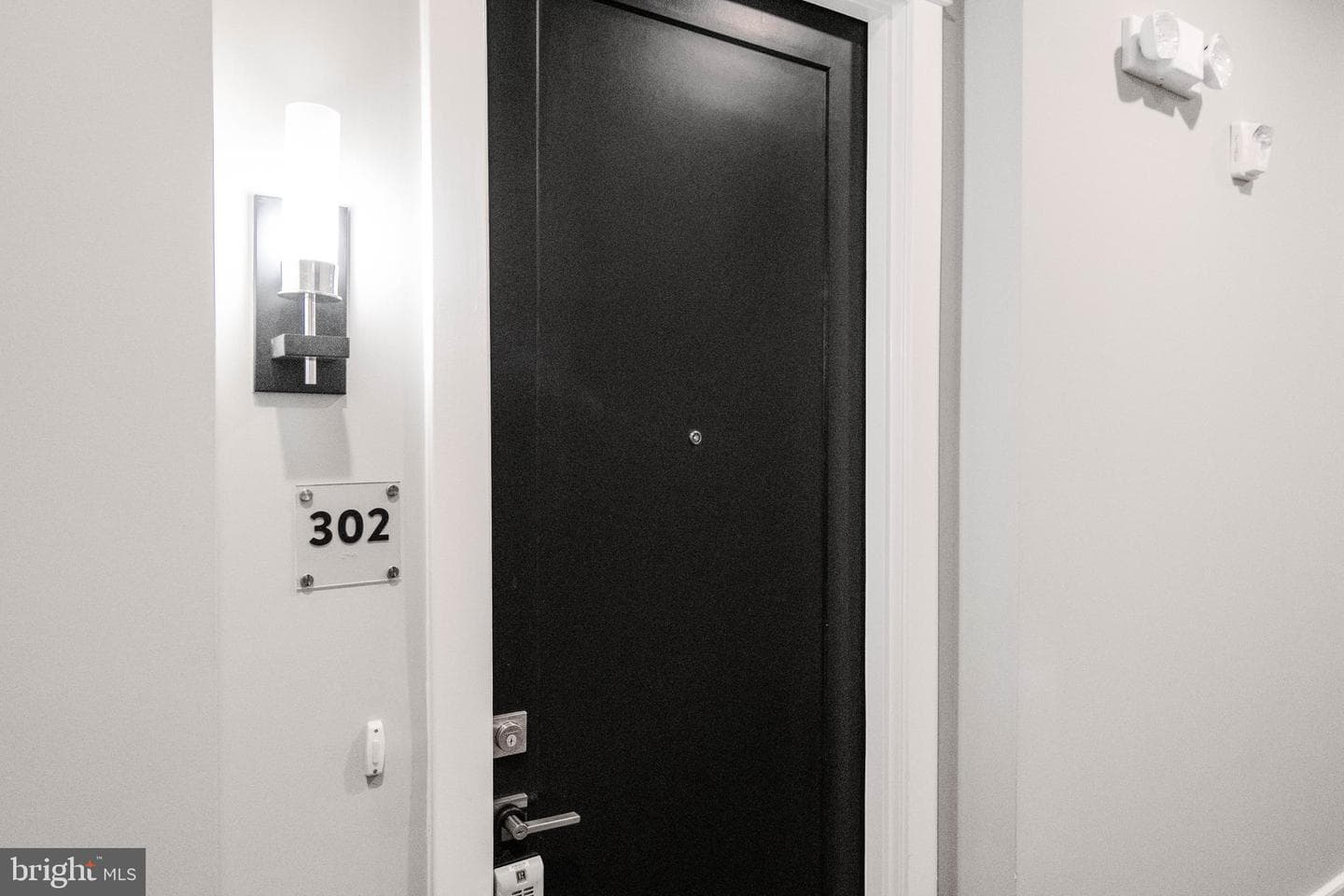 2 Stationmaster Street SE #302 photo 51