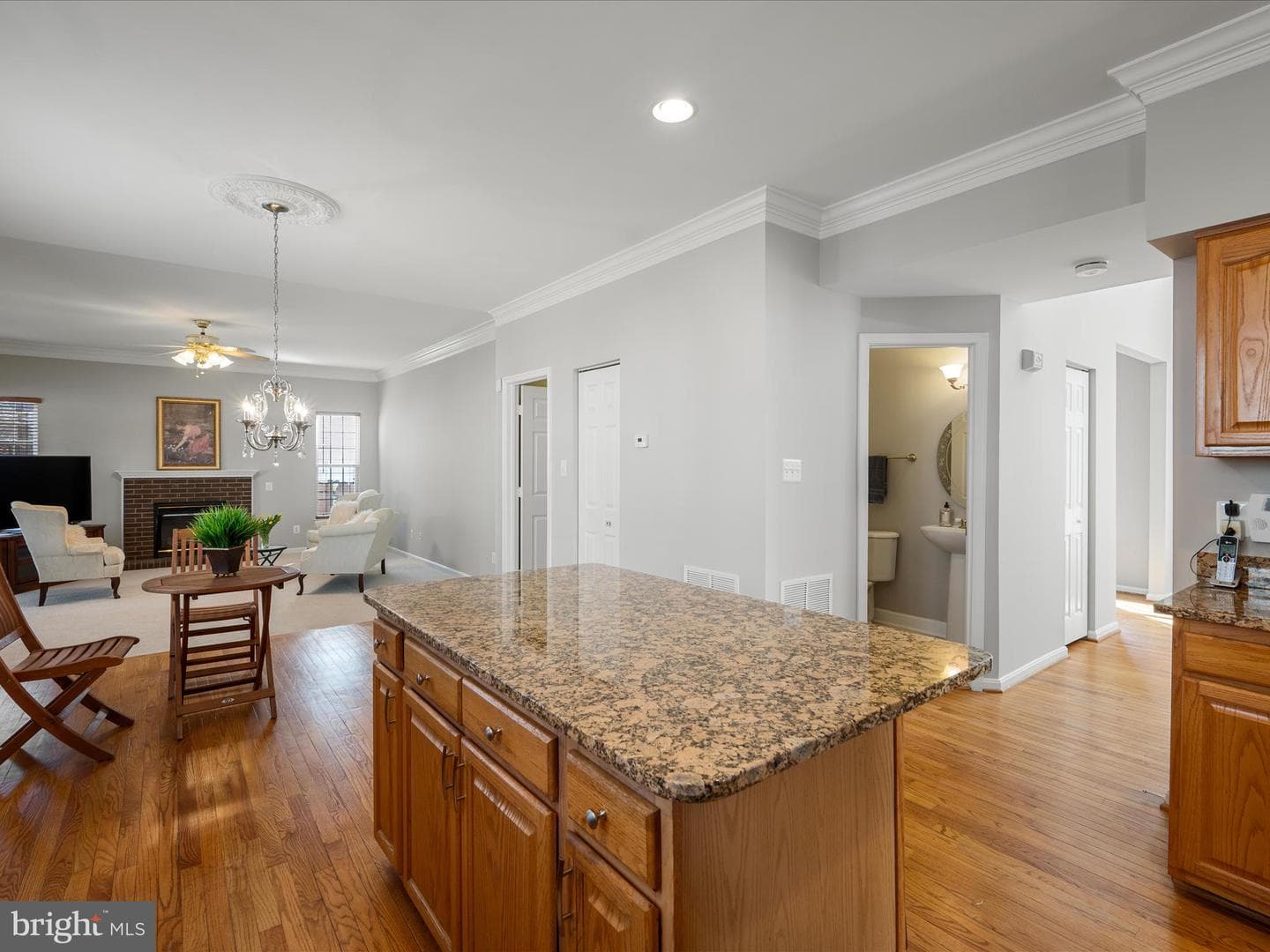 303 Lawford Drive SW photo 11