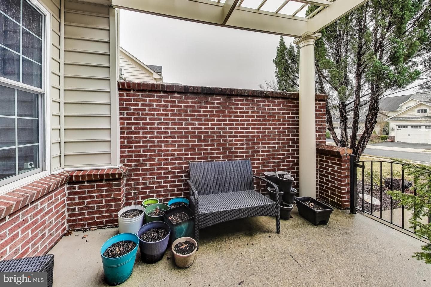 44362 Maltese Falcon Square photo 3