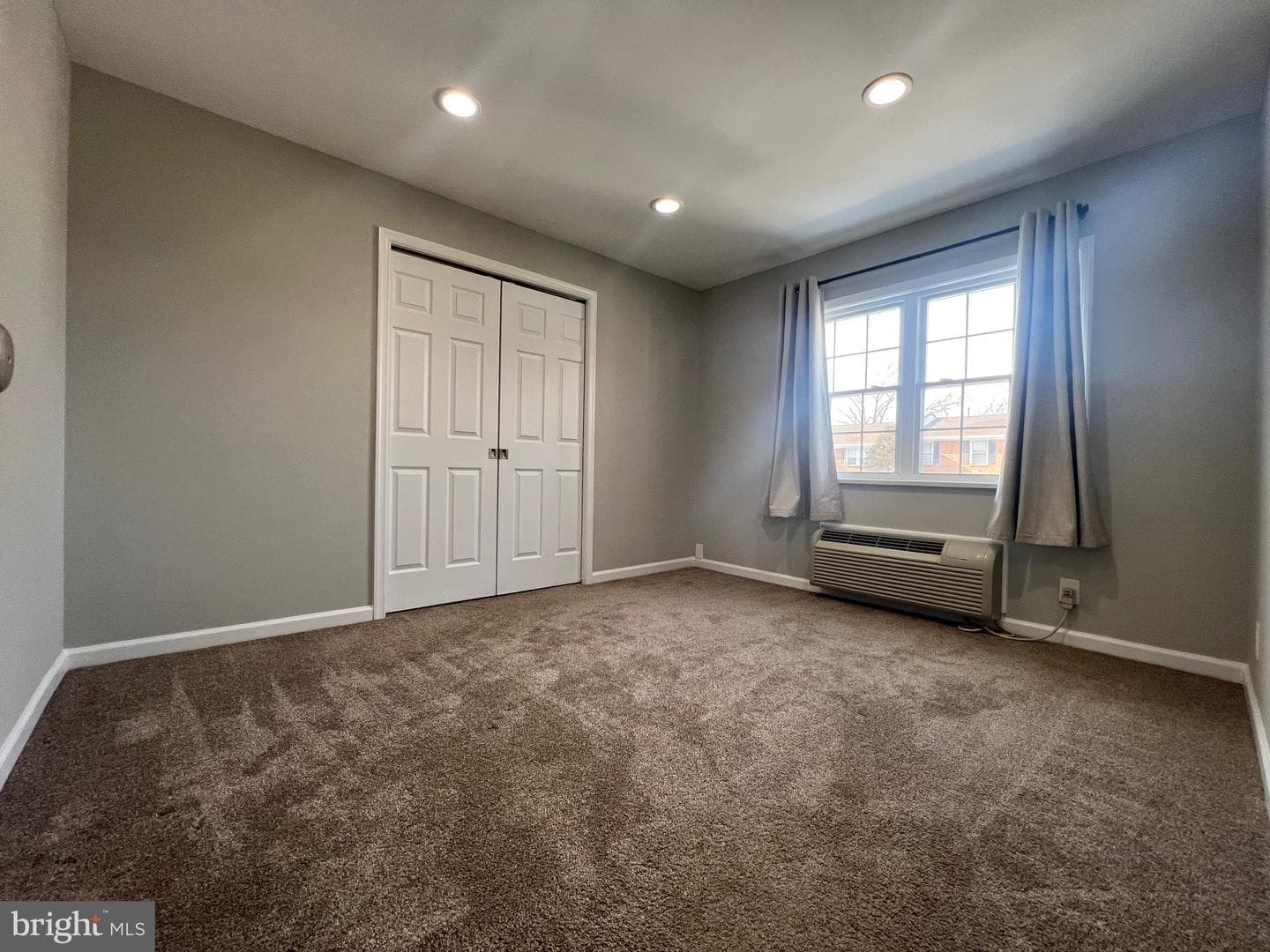 108 N Baylor Drive photo 10
