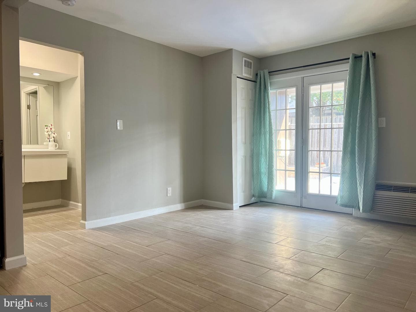 108 N Baylor Drive photo 29
