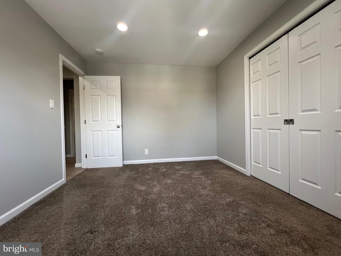 108 N Baylor Drive photo 4