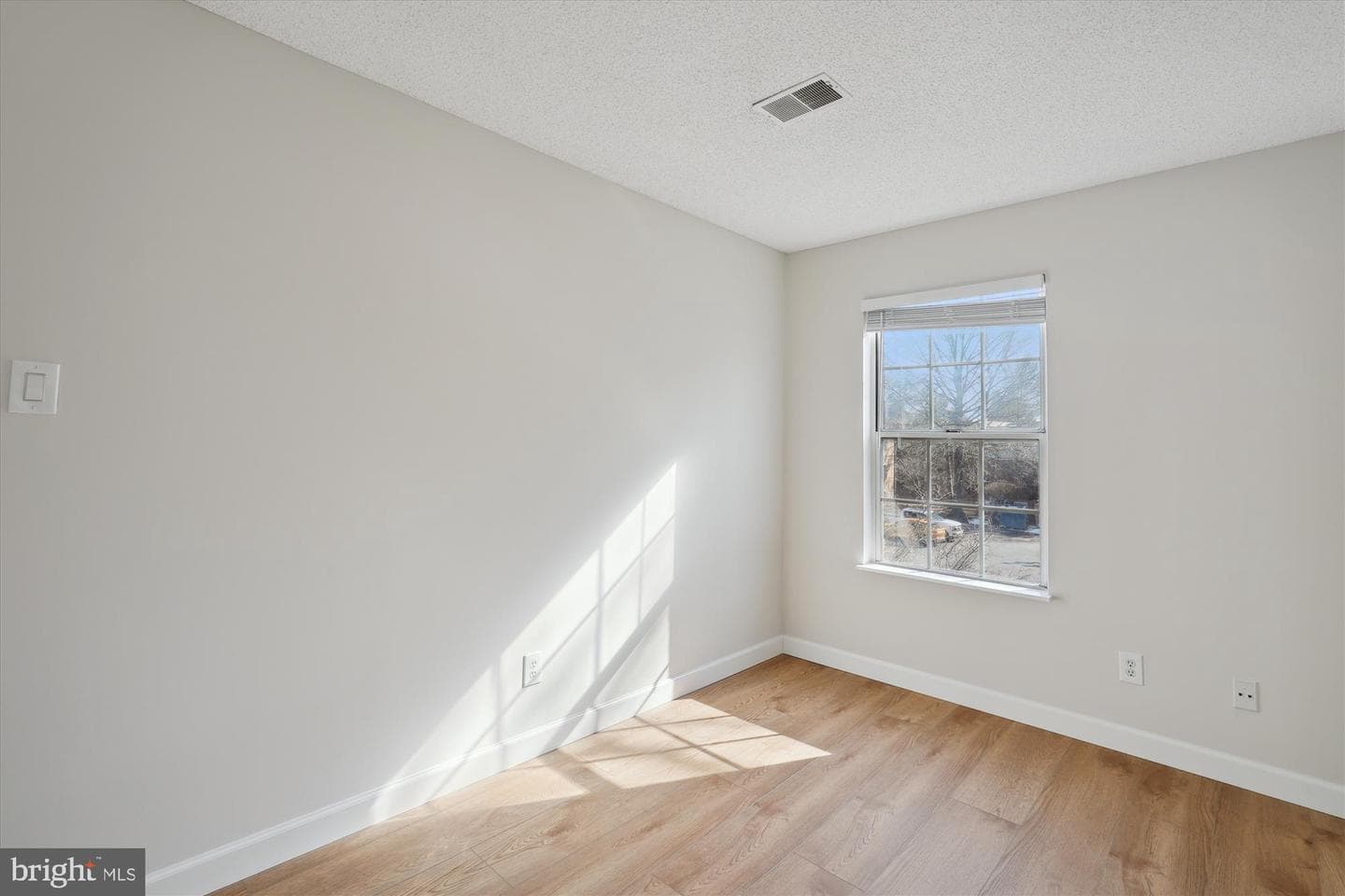 1115 Huntmaster Terrace NE #302 photo 22