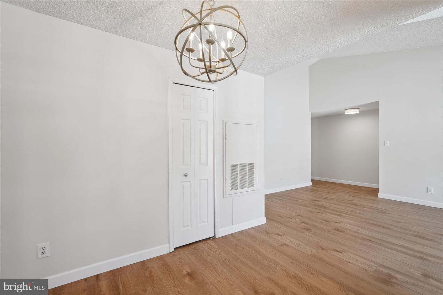 1115 Huntmaster Terrace NE #302 photo 9