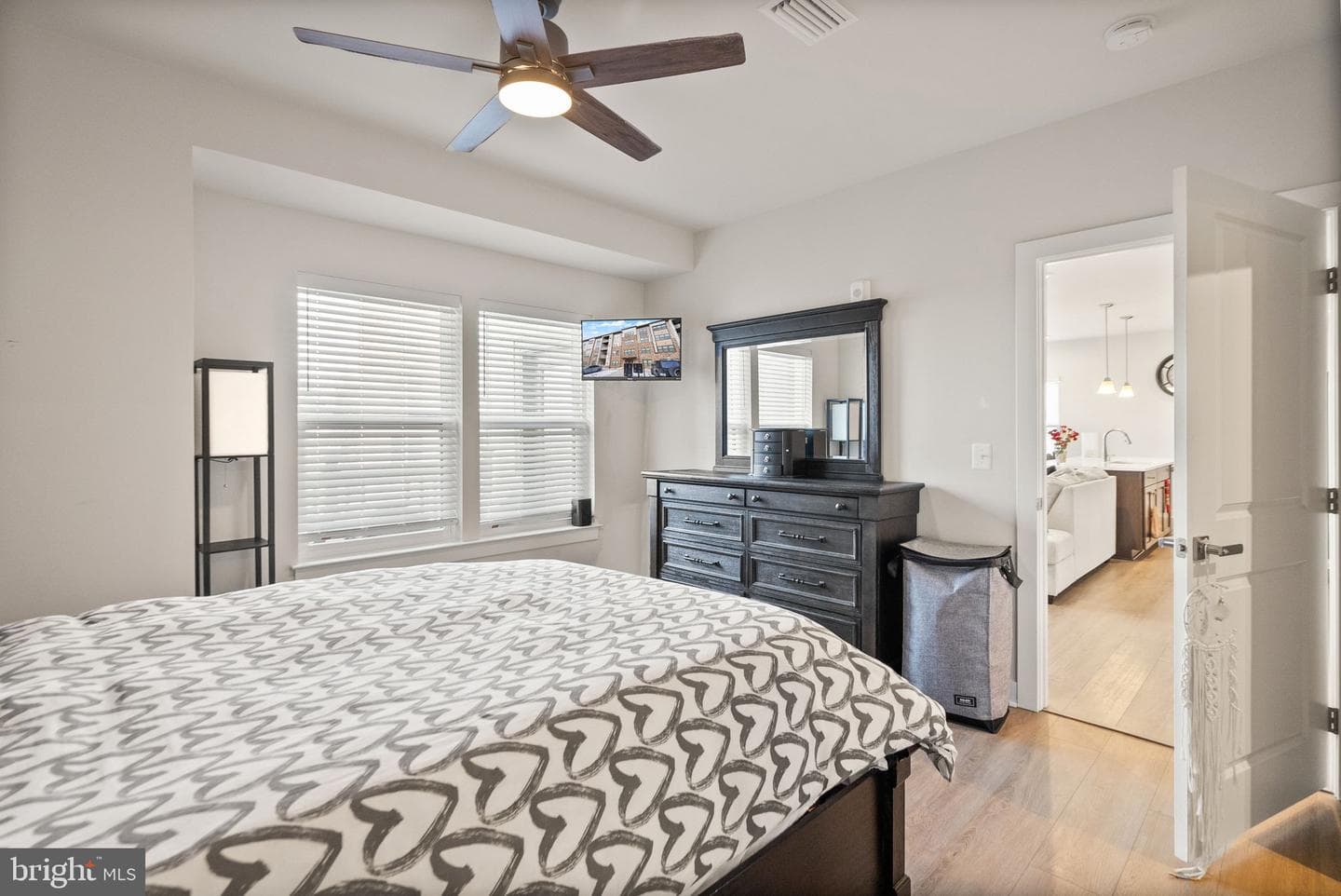46270 Mount Allen Terrace #204 photo 23