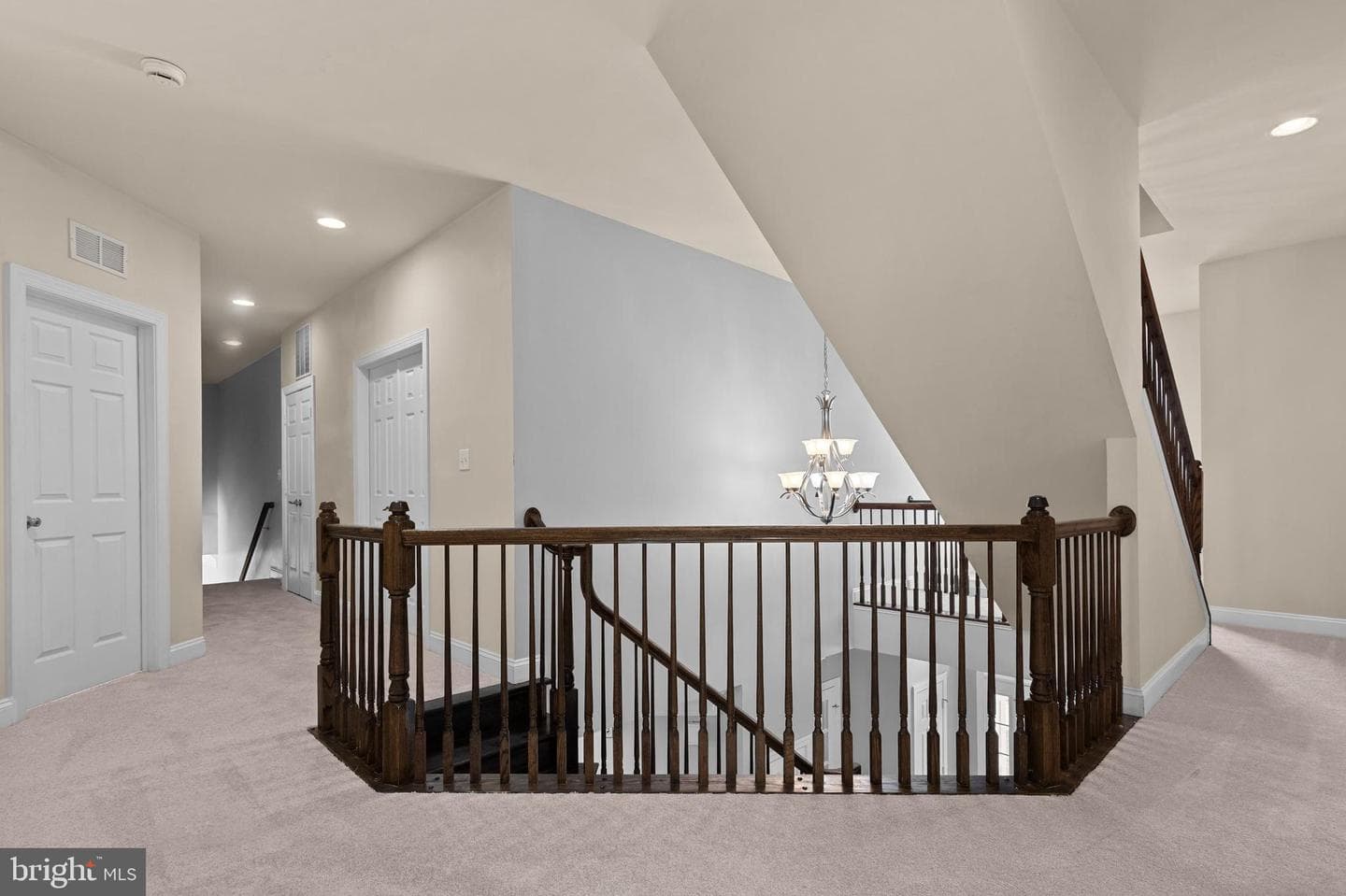 21133 Walkley Hill Place photo 14