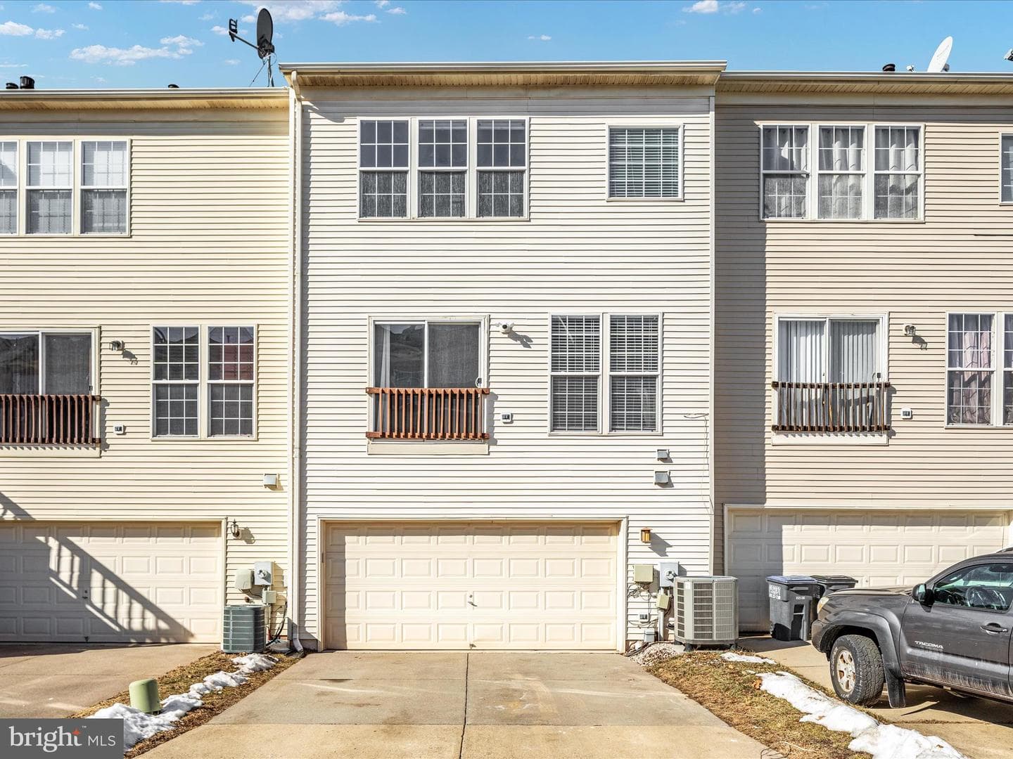 20258 Seneca Square photo 25
