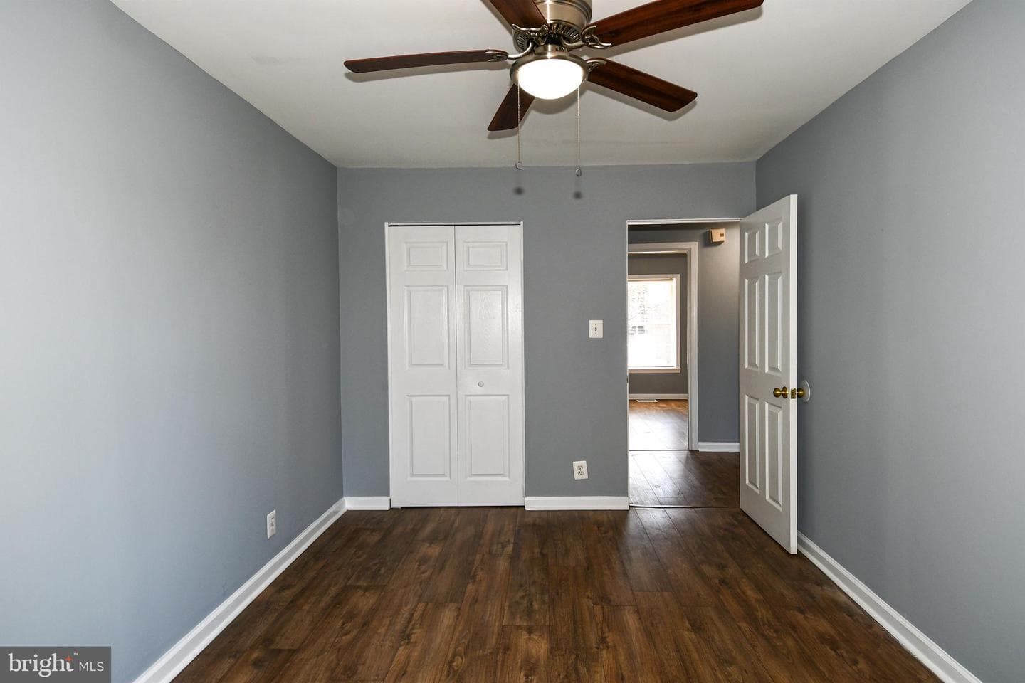 230 N Sterling Blvd photo 38