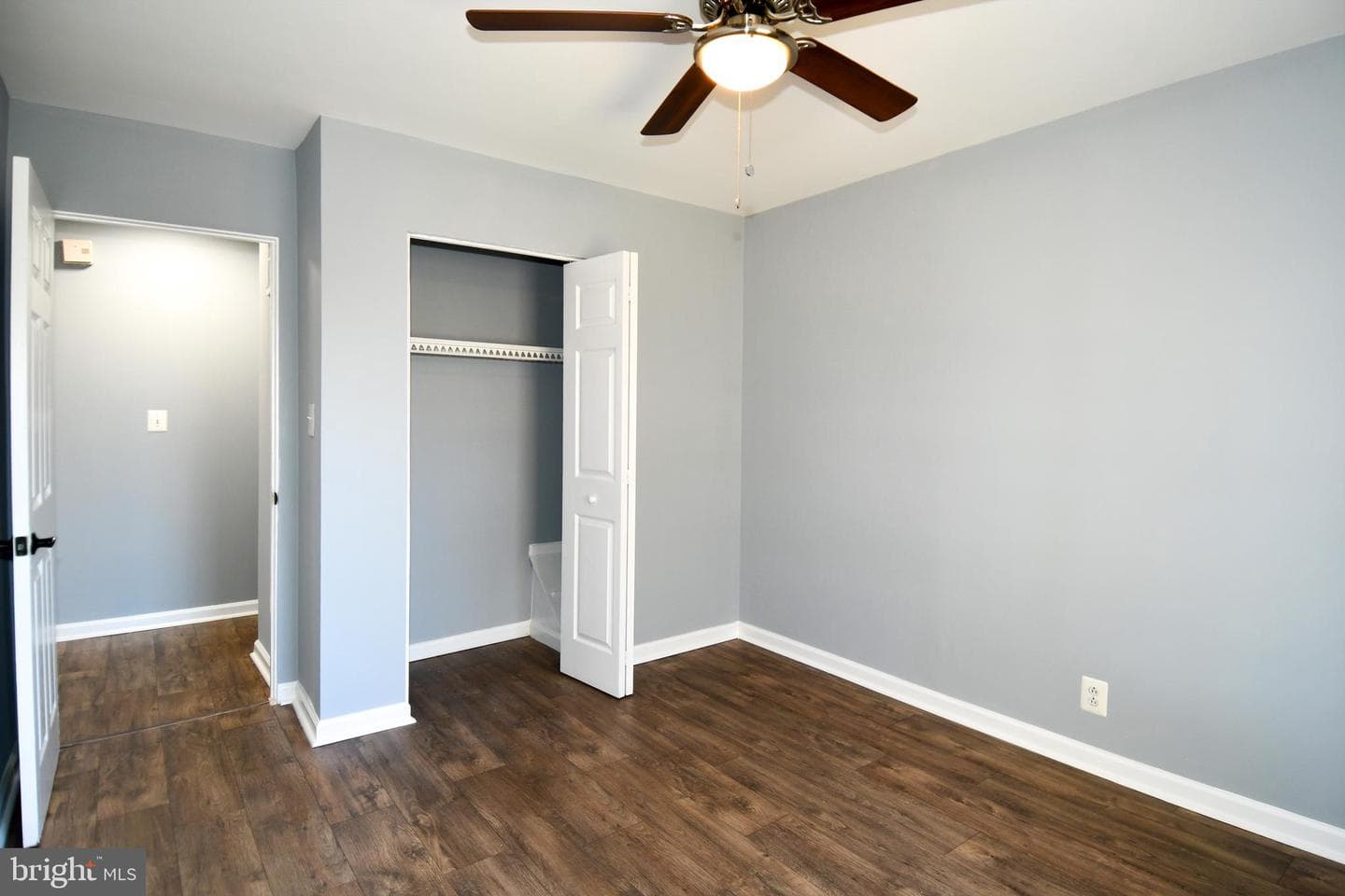 230 N Sterling Blvd photo 41